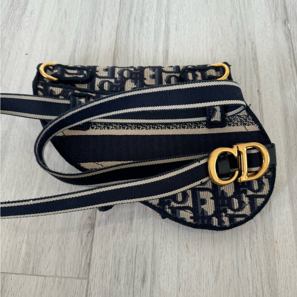 Christian Dior Saddle Bag - Black and Gold - Picture 2 of 2